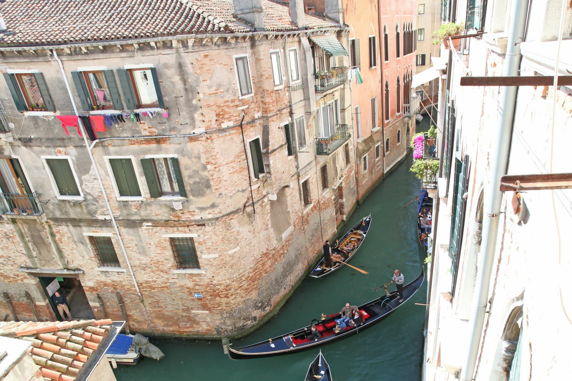 Canale - Wr *